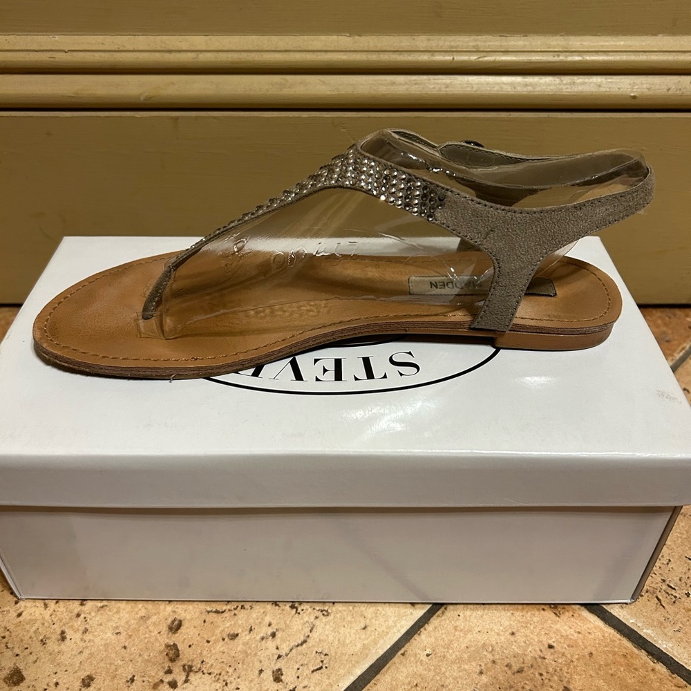 Steve Madden sandals